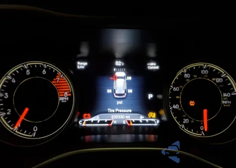 2016 Jeep Cherokee Trailhawk from USA, damaged, VIN 1C4PJMBS8GW122940